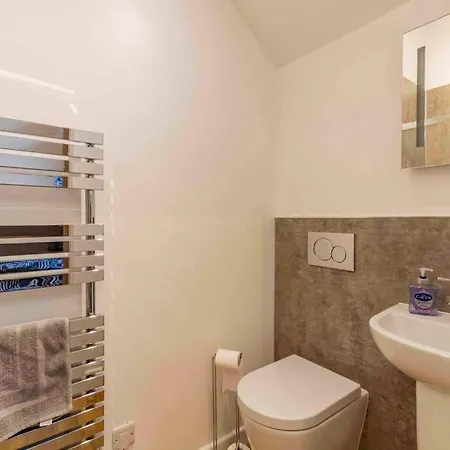 Wensleydale Halls Leyburn