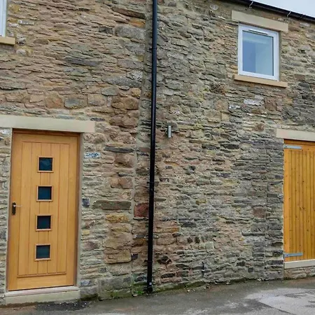 Апартаменты Wensleydale Halls *