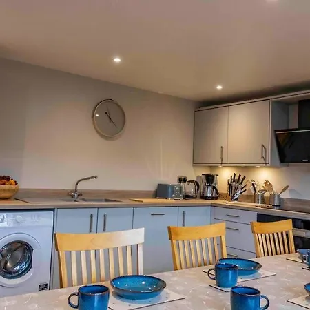 Wensleydale Halls * 莱伯恩